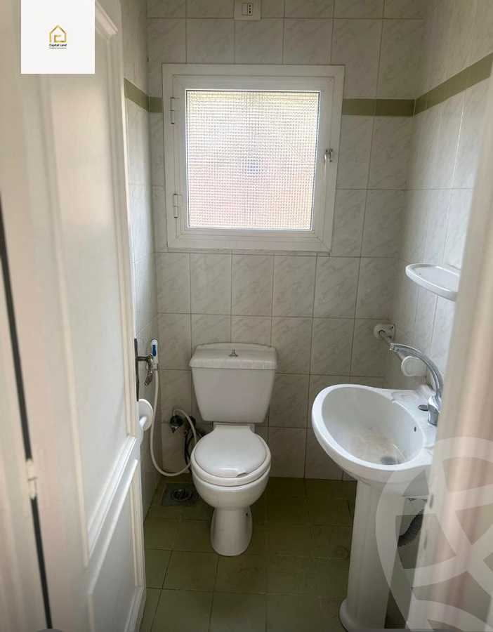 https://aqarmap.com.eg/en/listing/5908381-for-rent-cairo-new-cairo-lrhb-city-phase-1-youssef-el-sebaey-st