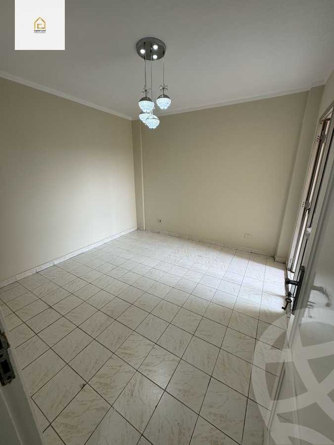 https://aqarmap.com.eg/en/listing/5932131-for-sale-cairo-new-cairo-lrhb-city-phase-1-alabnoudi-st