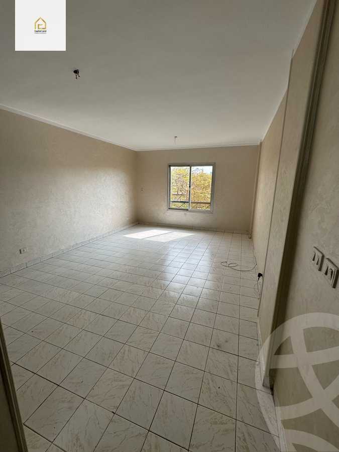 https://aqarmap.com.eg/en/listing/5932131-for-sale-cairo-new-cairo-lrhb-city-phase-1-alabnoudi-st