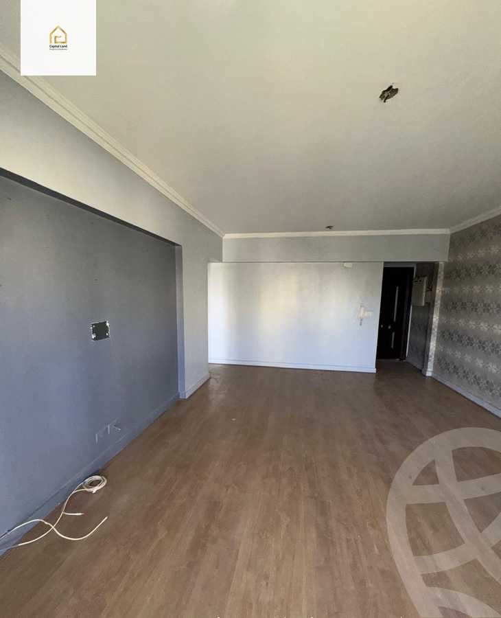 https://aqarmap.com.eg/en/listing/5932182-for-sale-cairo-new-cairo-lrhb-city-mtdd-lrhb-phase-9