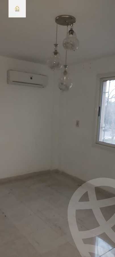 https://aqarmap.com.eg/ar/listing/5949060-for-rent-cairo-new-cairo-lrhb-city-phase-5-talaat-mostafa-st