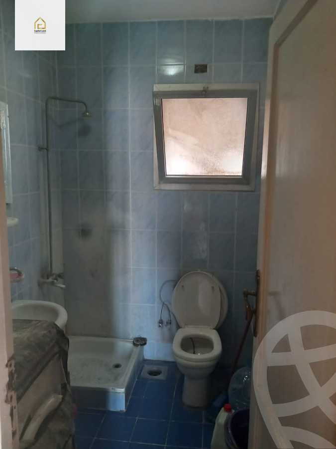 https://aqarmap.com.eg/en/listing/5951679-for-sale-cairo-new-cairo-lrhb-city-phase-1-ahmed-rami-st