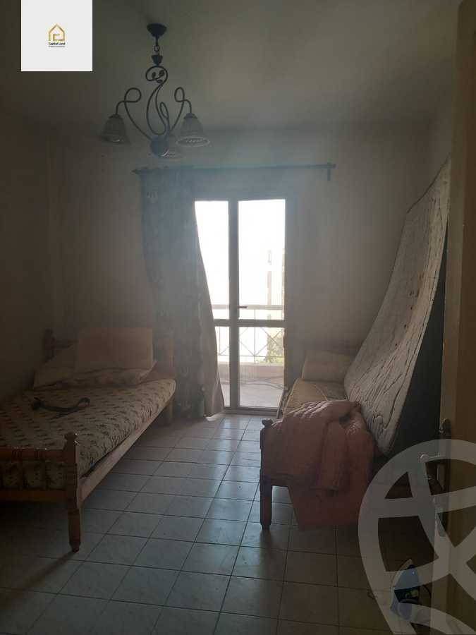 https://aqarmap.com.eg/en/listing/5951679-for-sale-cairo-new-cairo-lrhb-city-phase-1-ahmed-rami-st