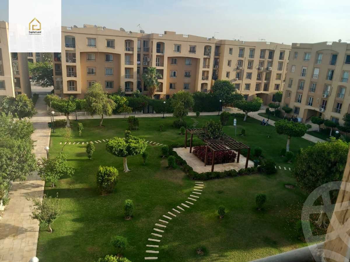 https://aqarmap.com.eg/en/listing/5951679-for-sale-cairo-new-cairo-lrhb-city-phase-1-ahmed-rami-st