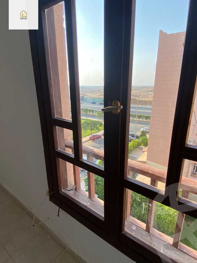 https://aqarmap.com.eg/en/listing/5952385-for-rent-cairo-new-cairo-lrhb-city-phase-5-talaat-mostafa-st