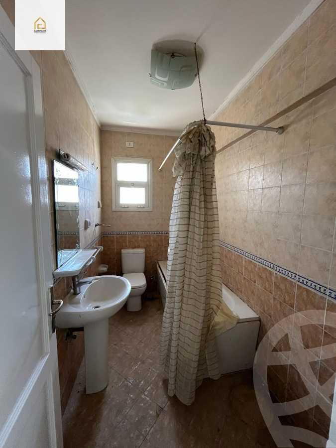 https://aqarmap.com.eg/en/listing/5948265-for-sale-cairo-new-cairo-lrhb-city-mtdd-lrhb-phase-10-farouk-el-baz-st