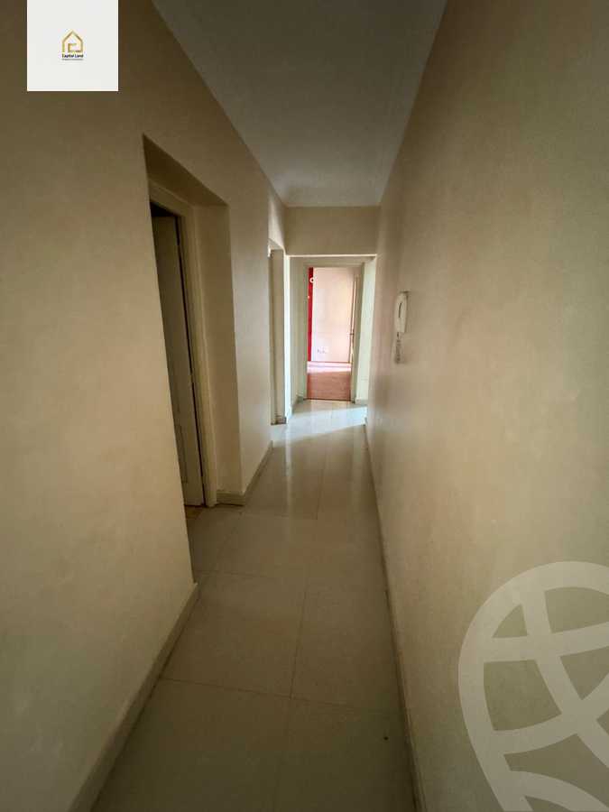 https://aqarmap.com.eg/ar/listing/5953813-for-sale-cairo-new-cairo-lrhb-city-phase-5-talaat-mostafa-st