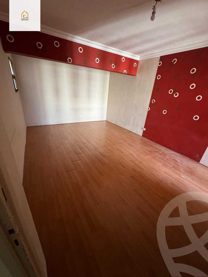 https://aqarmap.com.eg/ar/listing/5953813-for-sale-cairo-new-cairo-lrhb-city-phase-5-talaat-mostafa-st