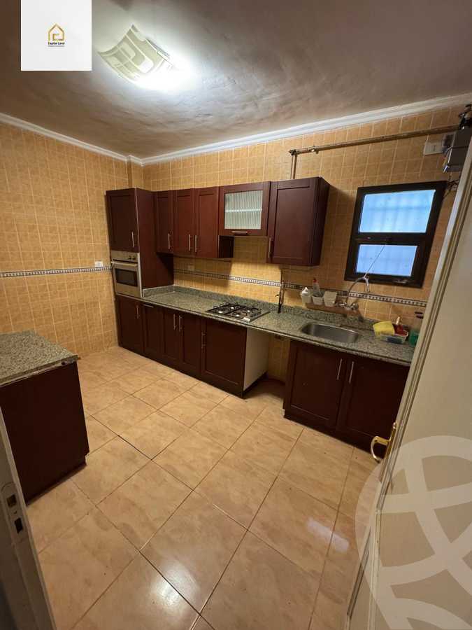 https://aqarmap.com.eg/ar/listing/5953813-for-sale-cairo-new-cairo-lrhb-city-phase-5-talaat-mostafa-st
