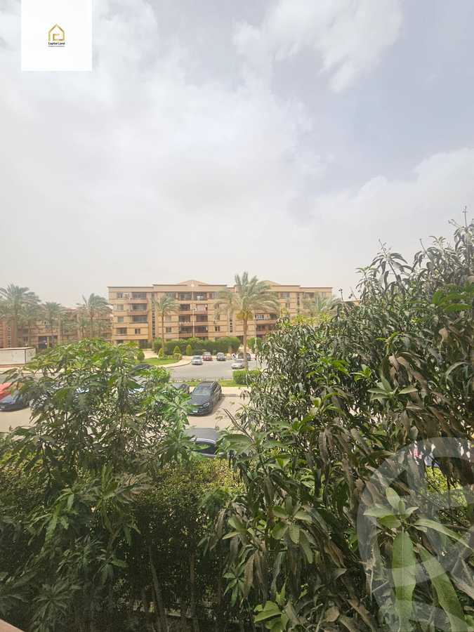 https://aqarmap.com.eg/en/listing/5954001-for-sale-cairo-new-cairo-lrhb-city-phase-4-mohammed-farid-st