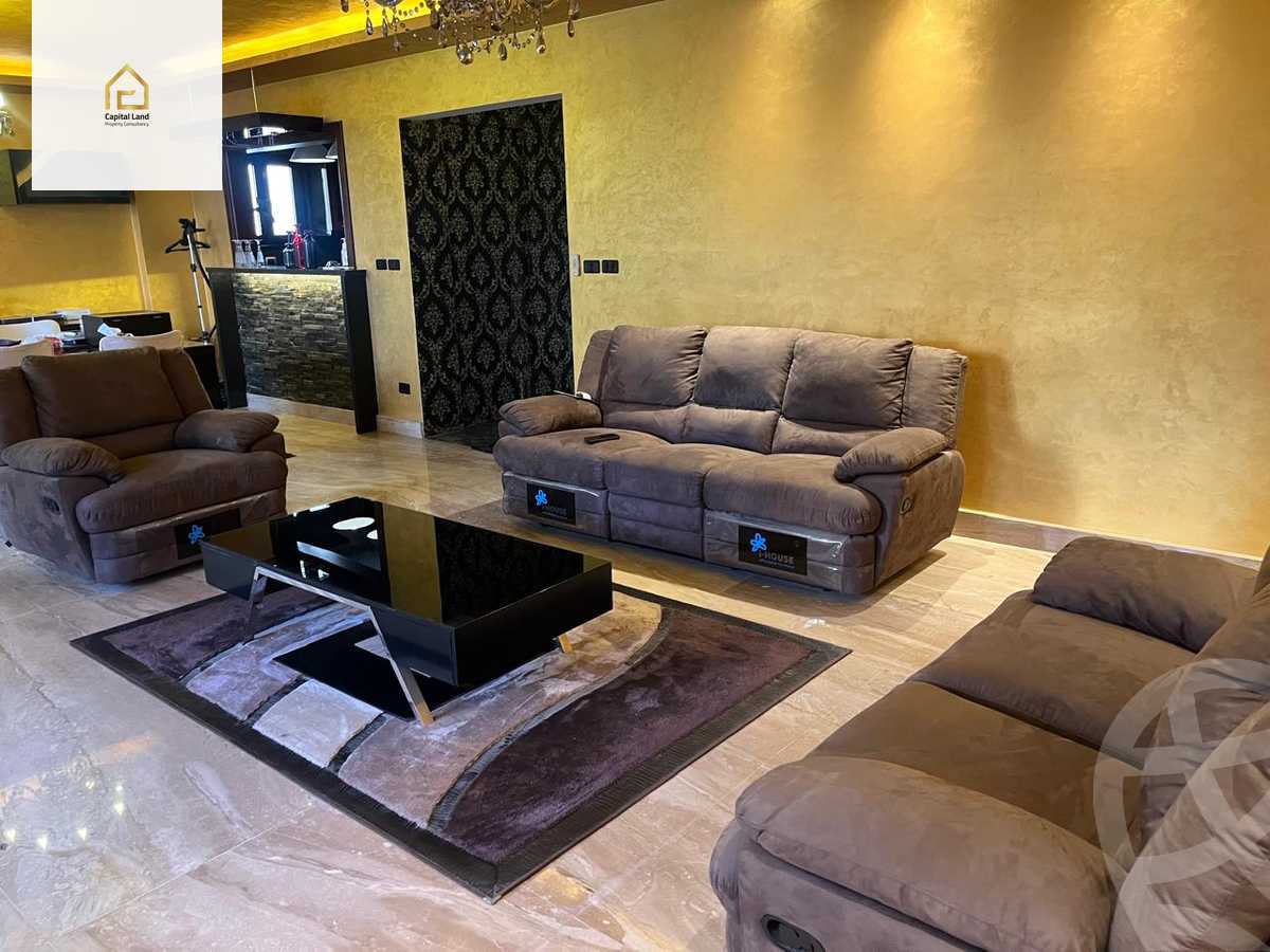 https://aqarmap.com.eg/en/listing/5955125-for-sale-cairo-new-cairo-lrhb-city-phase-5-talaat-mostafa-st