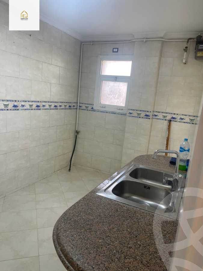https://aqarmap.com.eg/en/listing/5958278-for-rent-cairo-new-cairo-lrhb-city-phase-4-mohammed-farid-st