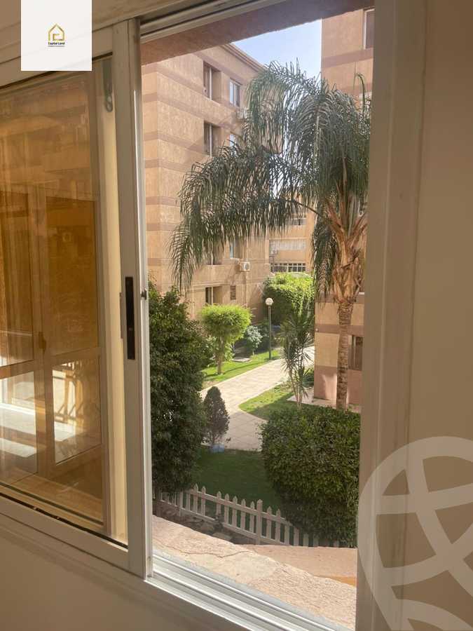 https://aqarmap.com.eg/en/listing/5958278-for-rent-cairo-new-cairo-lrhb-city-phase-4-mohammed-farid-st