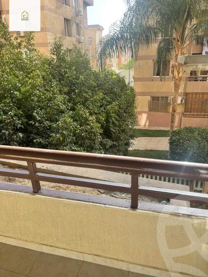 https://aqarmap.com.eg/en/listing/5958278-for-rent-cairo-new-cairo-lrhb-city-phase-4-mohammed-farid-st
