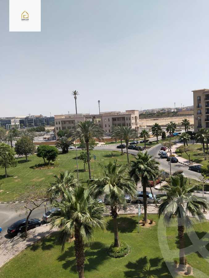 https://aqarmap.com.eg/en/listing/5958272-for-sale-cairo-new-cairo-lrhb-city-mtdd-lrhb-phase-10-farouk-el-baz-st
