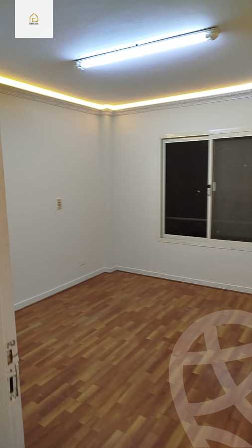 https://aqarmap.com.eg/en/listing/5958306-for-rent-cairo-new-cairo-lrhb-city-phase-1-youssef-el-sebaey-st