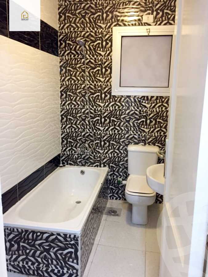 https://aqarmap.com.eg/en/listing/5958482-for-rent-cairo-new-cairo-lrhb-city-phase-1-ahmed-rami-st
