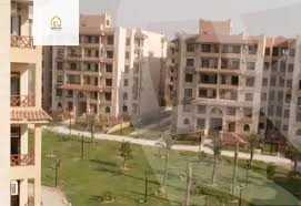 https://aqarmap.com.eg/ar/listing/5967973-for-sale-cairo-new-cairo-lrhb-city-phase-5-talaat-mostafa-st