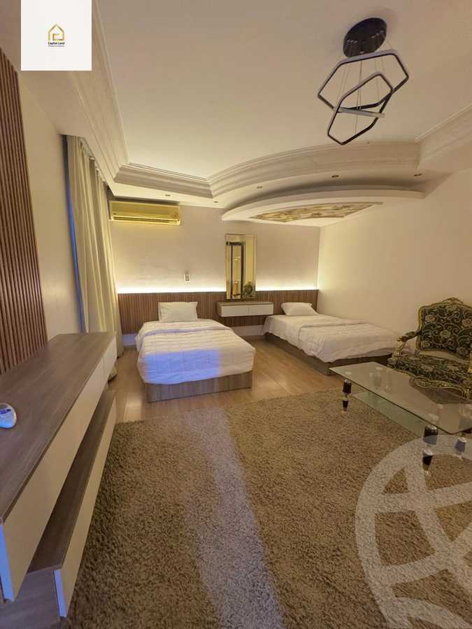 https://aqarmap.com.eg/ar/listing/5971792-for-rent-cairo-new-cairo-lrhb-city-phase-4-mohammed-farid-st