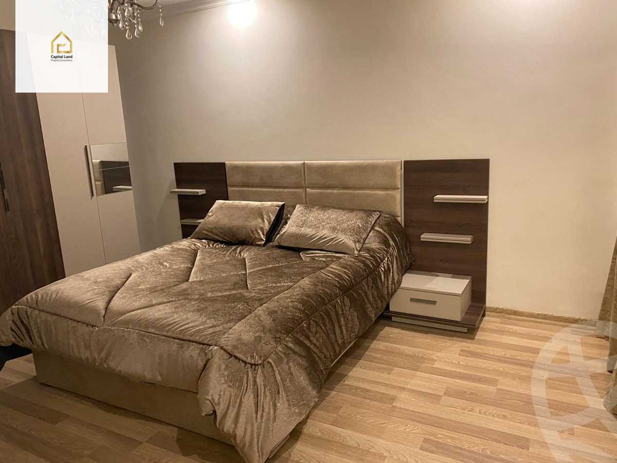 https://aqarmap.com.eg/en/listing/5971896-for-sale-cairo-new-cairo-lrhb-city-phase-2-amr-ibn-el-aas-st