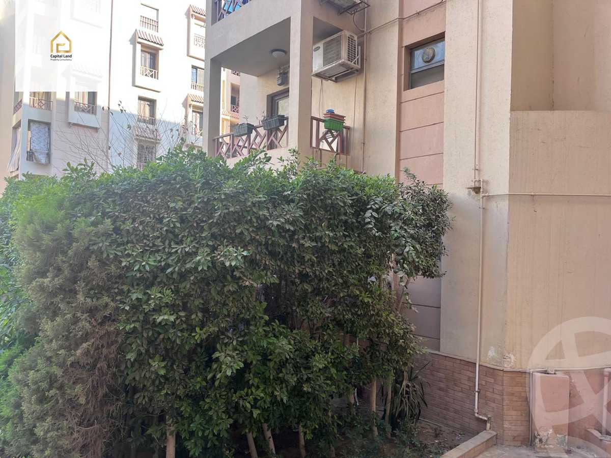 https://aqarmap.com.eg/en/listing/5971897-for-sale-cairo-new-cairo-lrhb-city-phase-5-talaat-mostafa-st