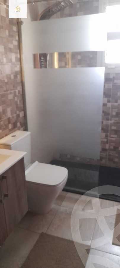 https://aqarmap.com.eg/en/listing/5974031-for-sale-cairo-new-cairo-lrhb-city-phase-8