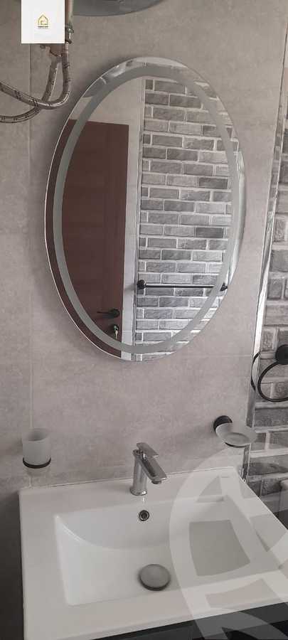 https://aqarmap.com.eg/en/listing/5974031-for-sale-cairo-new-cairo-lrhb-city-phase-8