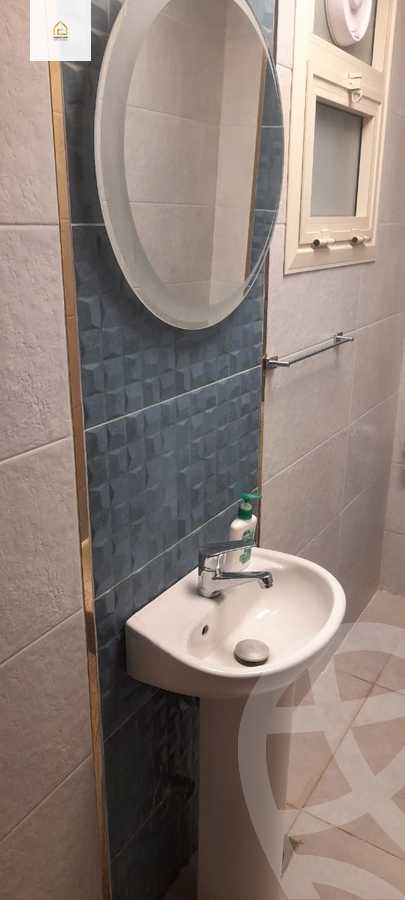 https://aqarmap.com.eg/en/listing/5974031-for-sale-cairo-new-cairo-lrhb-city-phase-8