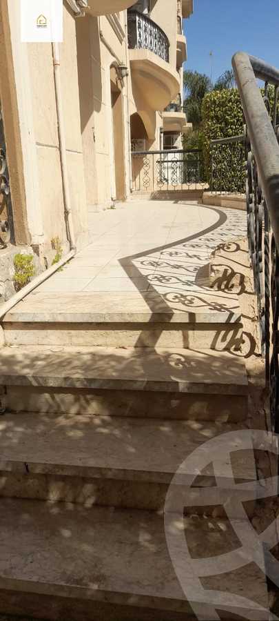 https://aqarmap.com.eg/en/listing/5974031-for-sale-cairo-new-cairo-lrhb-city-phase-8