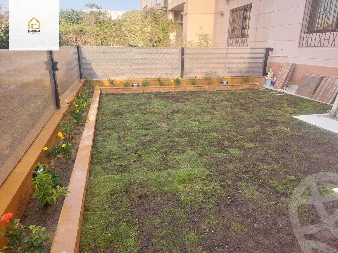 https://aqarmap.com.eg/ar/listing/5974230-for-sale-cairo-new-cairo-lrhb-city-phase-5-talaat-mostafa-st