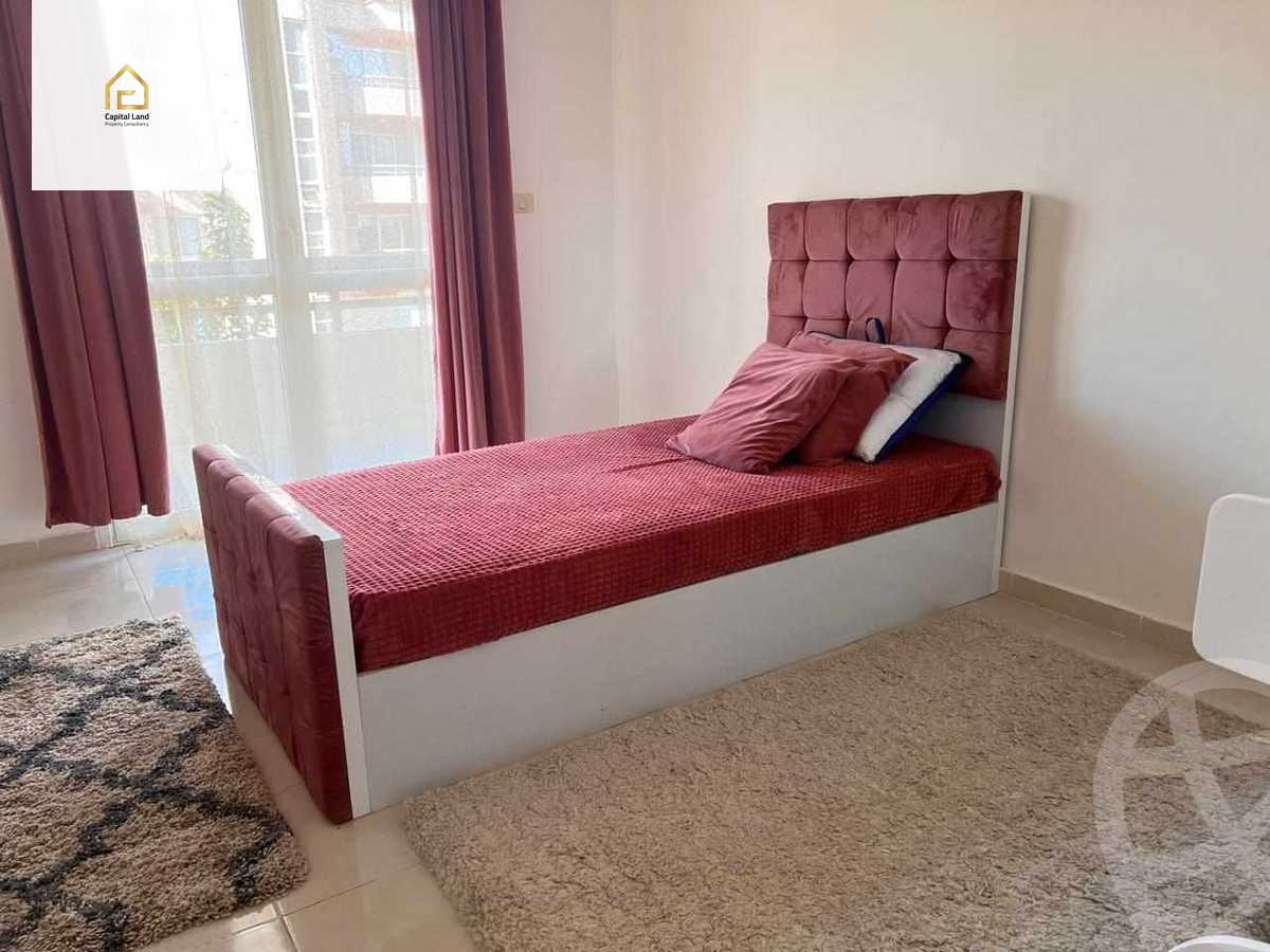 https://aqarmap.com.eg/en/listing/5976726-for-rent-cairo-new-cairo-lrhb-city-phase-4-mohammed-farid-st