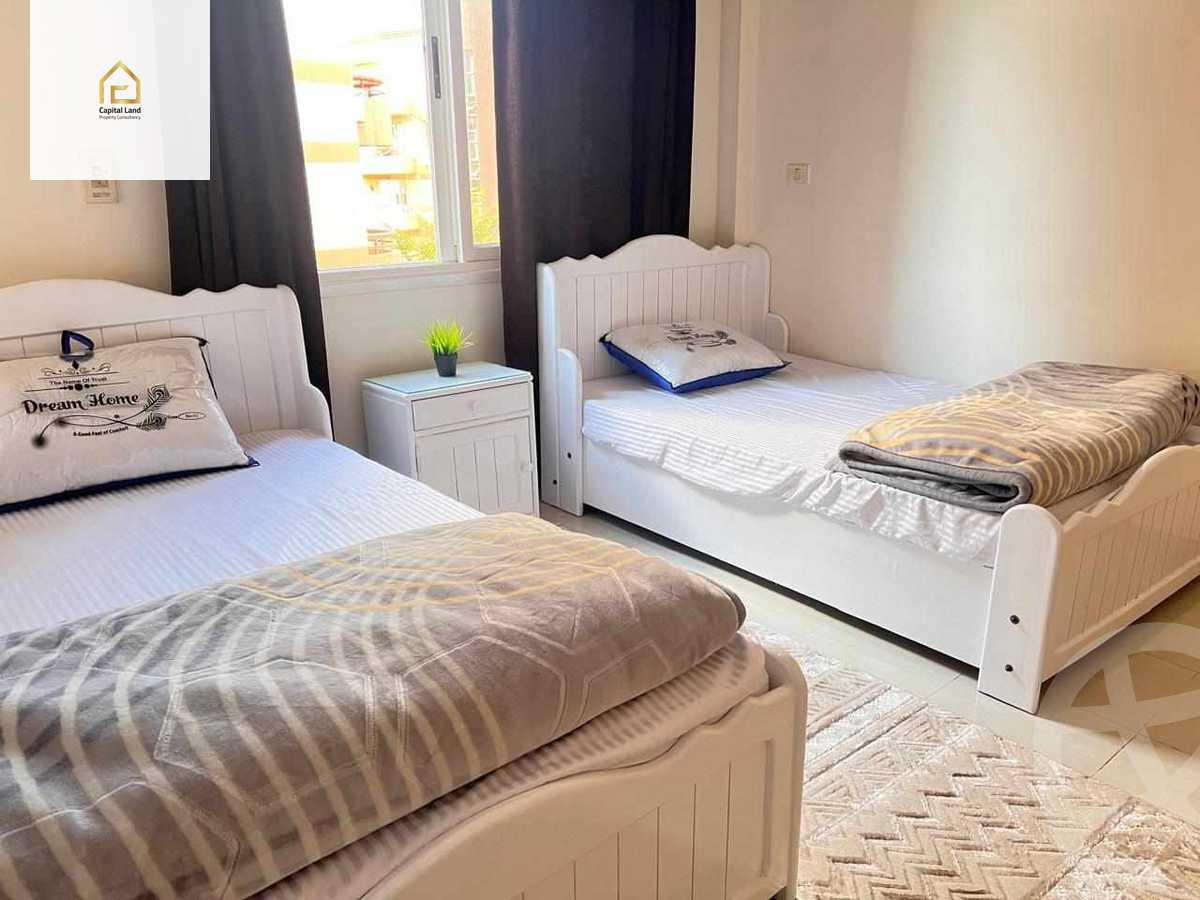 https://aqarmap.com.eg/en/listing/5976726-for-rent-cairo-new-cairo-lrhb-city-phase-4-mohammed-farid-st