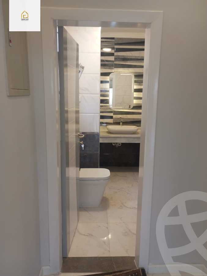 https://aqarmap.com.eg/en/listing/5980867-for-rent-cairo-new-cairo-lrhb-city-phase-4-mohammed-farid-st