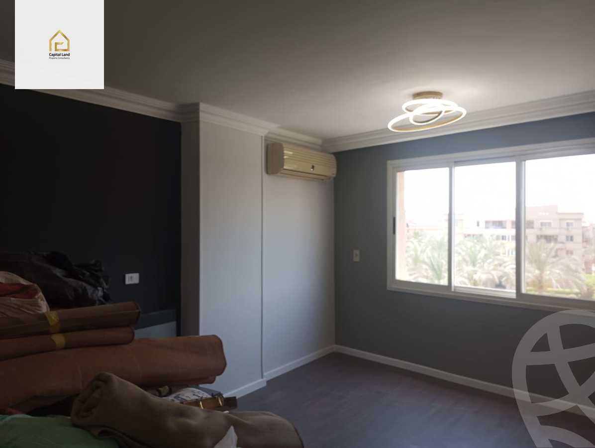 https://aqarmap.com.eg/en/listing/5980867-for-rent-cairo-new-cairo-lrhb-city-phase-4-mohammed-farid-st