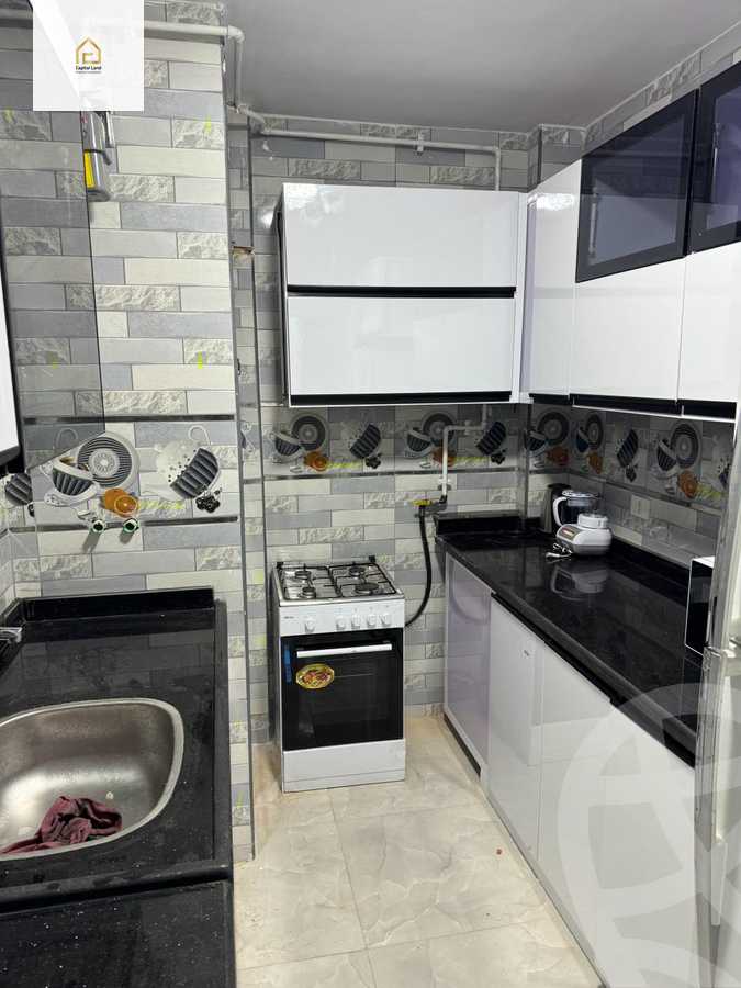 https://aqarmap.com.eg/en/listing/5982576-for-rent-cairo-new-cairo-lrhb-city-phase-5