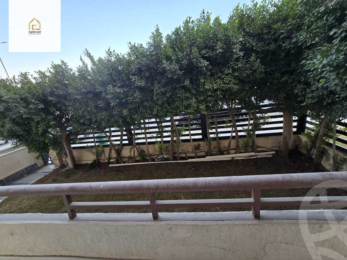 https://aqarmap.com.eg/en/listing/5983175-for-sale-cairo-new-cairo-lrhb-city-phase-4-mostafa-el-nahaas-st