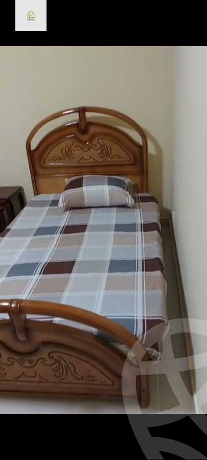 https://aqarmap.com.eg/en/listing/5983435-for-sale-cairo-new-cairo-lrhb-city-phase-4-mostafa-el-nahaas-st