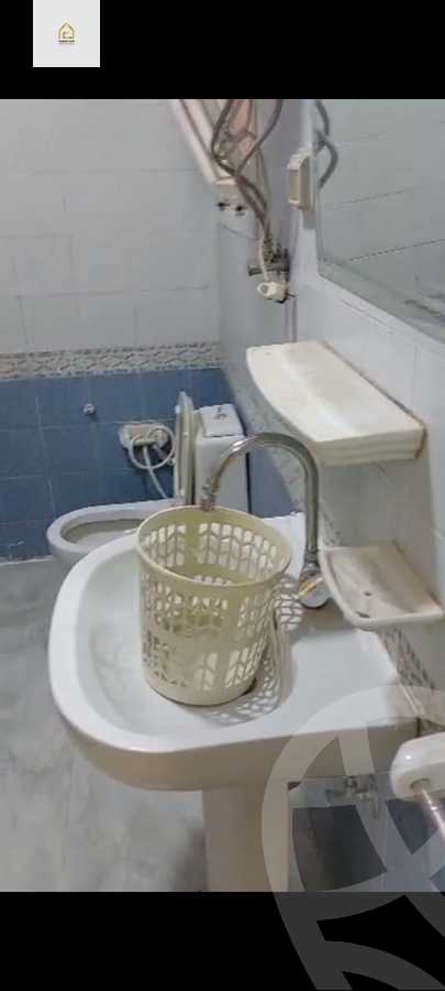 https://aqarmap.com.eg/en/listing/5983435-for-sale-cairo-new-cairo-lrhb-city-phase-4-mostafa-el-nahaas-st