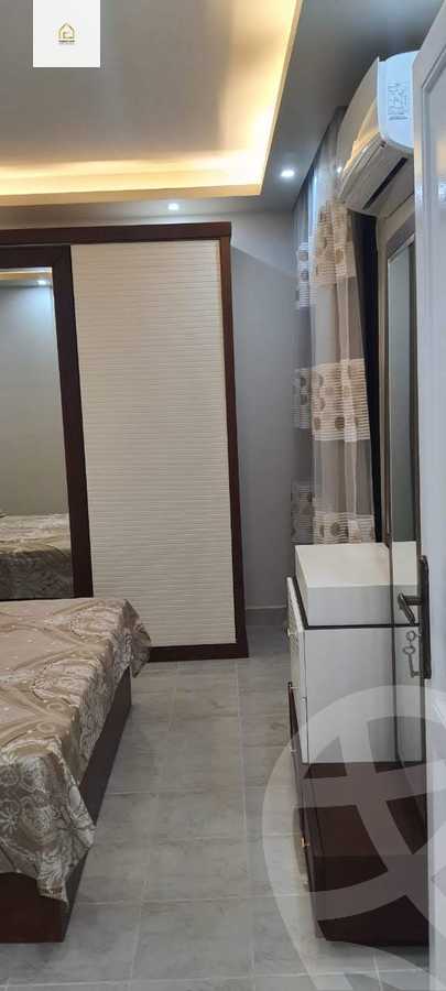 https://aqarmap.com.eg/ar/listing/5983620-for-rent-cairo-new-cairo-lrhb-city-phase-5-talaat-mostafa-st