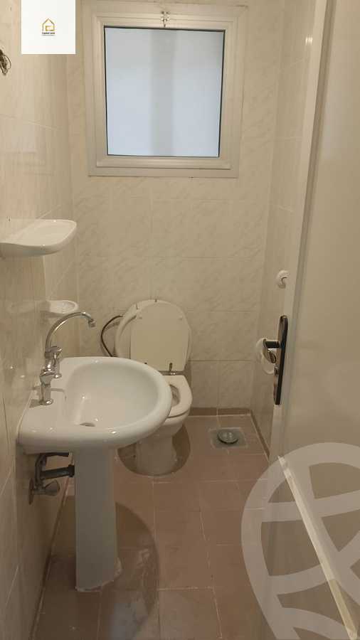 https://aqarmap.com.eg/en/listing/5984154-for-sale-cairo-new-cairo-lrhb-city-phase-2-amr-ibn-el-aas-st