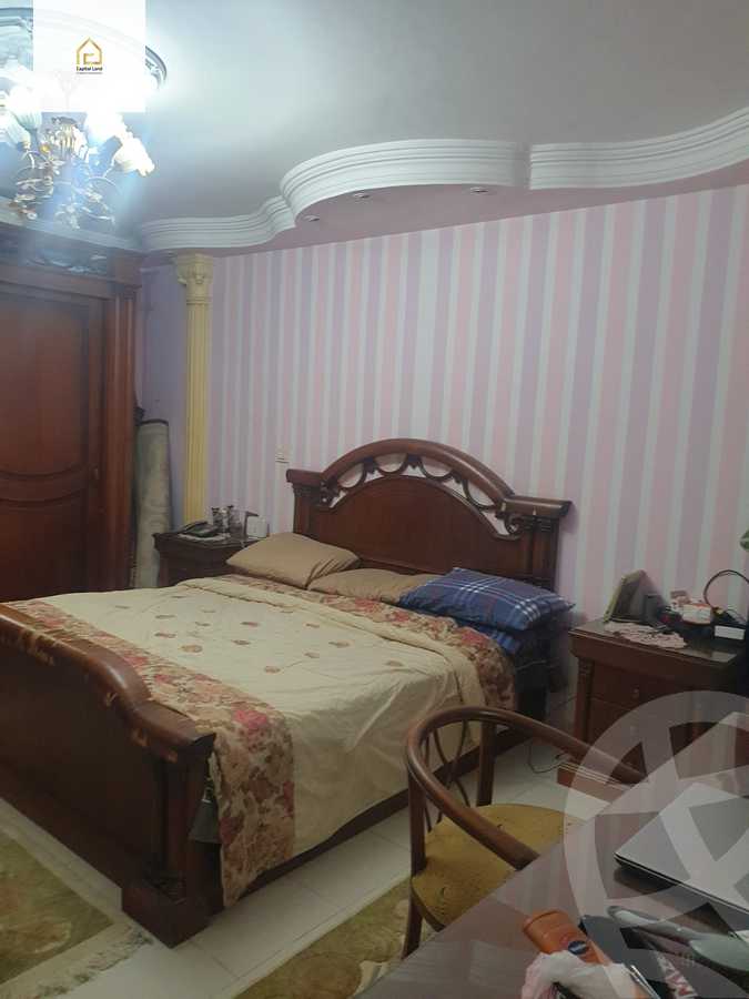 https://aqarmap.com.eg/en/listing/5984173-for-sale-cairo-new-cairo-lrhb-city-phase-4-mohammed-farid-st