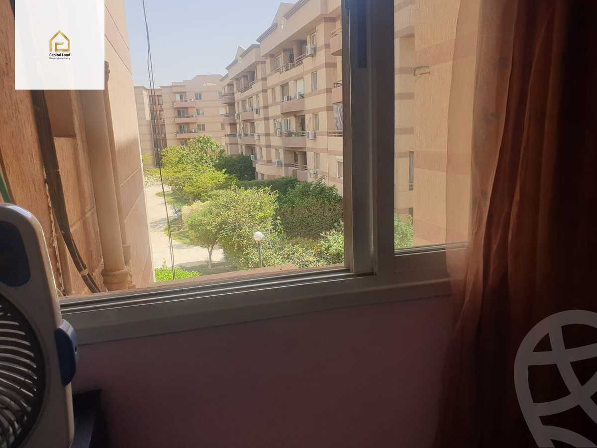 https://aqarmap.com.eg/en/listing/5984173-for-sale-cairo-new-cairo-lrhb-city-phase-4-mohammed-farid-st