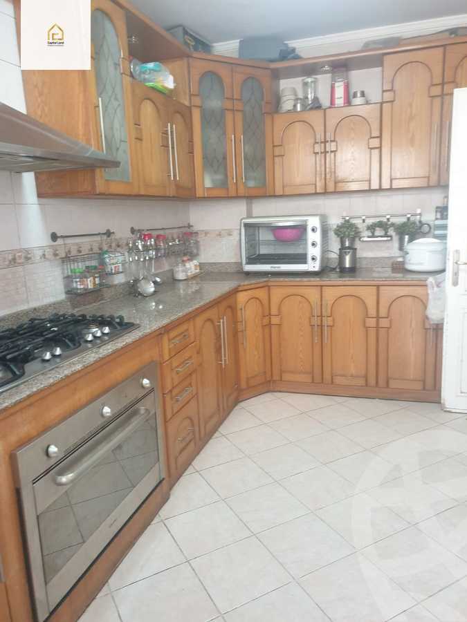 https://aqarmap.com.eg/en/listing/5984173-for-sale-cairo-new-cairo-lrhb-city-phase-4-mohammed-farid-st