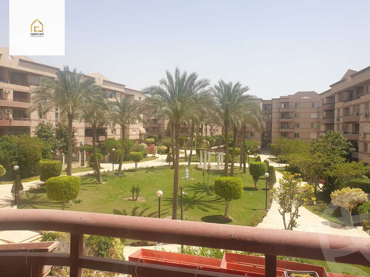 https://aqarmap.com.eg/en/listing/5984173-for-sale-cairo-new-cairo-lrhb-city-phase-4-mohammed-farid-st