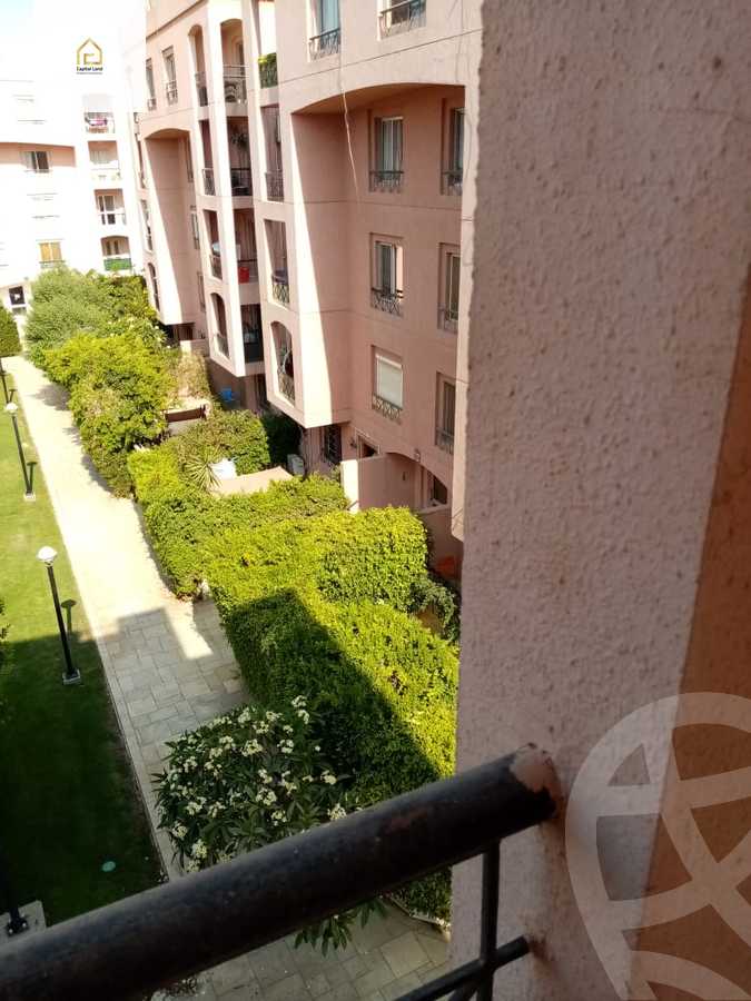 https://aqarmap.com.eg/en/listing/5984195-for-sale-cairo-new-cairo-lrhb-city-phase-1-ahmed-rami-st