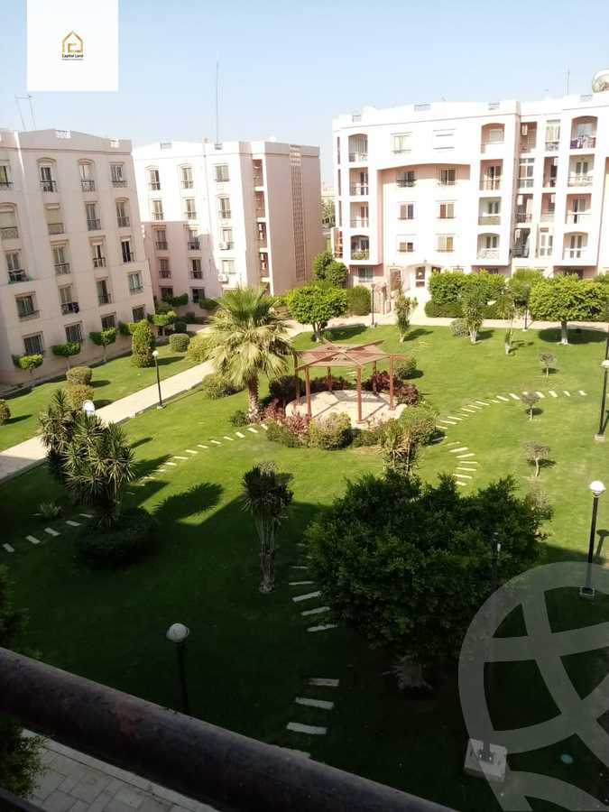 https://aqarmap.com.eg/en/listing/5984195-for-sale-cairo-new-cairo-lrhb-city-phase-1-ahmed-rami-st