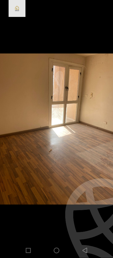 https://aqarmap.com.eg/en/listing/5984208-for-sale-cairo-new-cairo-lrhb-city-phase-4-mostafa-el-nahaas-st