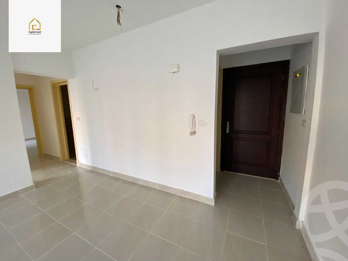 https://aqarmap.com.eg/en/listing/5984460-for-sale-cairo-new-cairo-lrhb-city-mtdd-lrhb-phase-7