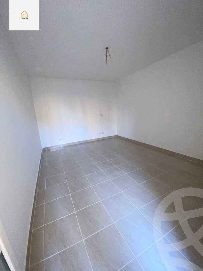 https://aqarmap.com.eg/en/listing/5984460-for-sale-cairo-new-cairo-lrhb-city-mtdd-lrhb-phase-7