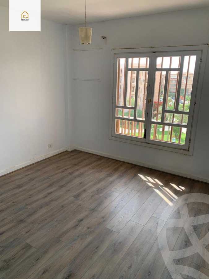 https://aqarmap.com.eg/en/listing/5986489-for-rent-cairo-new-cairo-lrhb-city-phase-5-ibn-al-nafees-st